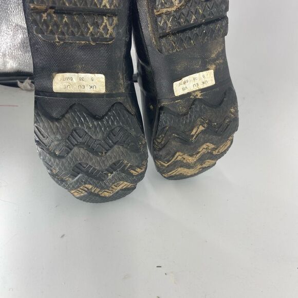 Hunter Women’s Black Gloss Round Toe Adjustable Rain Boots Size 7 - Picture 6 of 6